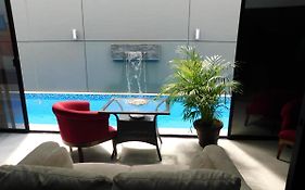 Oasis Urban Retreat